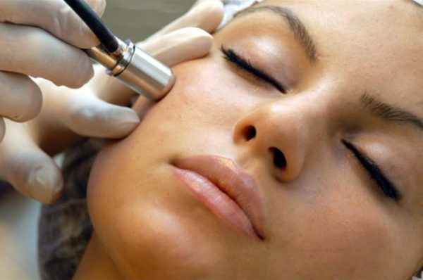 Microdermabrasion Facial 1 Day Course
